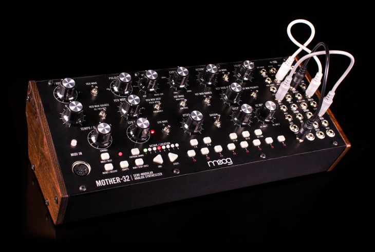 Moog Mother-32